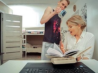 TUTOR4K. Defy familiar telecamere ed adulthood proprio perché hanno aiutato