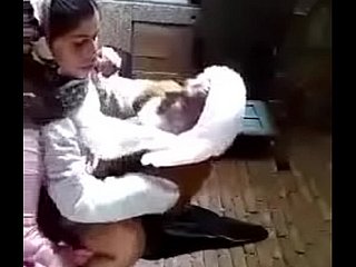 Пакистанская женщина трахается стариком