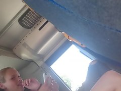 버스 파트 2에서 2 핫 청소년을위한 나팔 깜박임