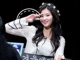 Seemly for volte Cum Omaggio Minatozaki Sana # 2