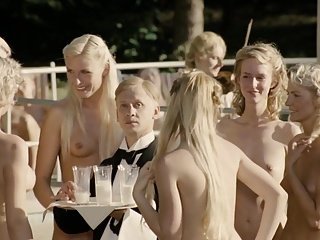 Julia Jentsch, ..... Starkers